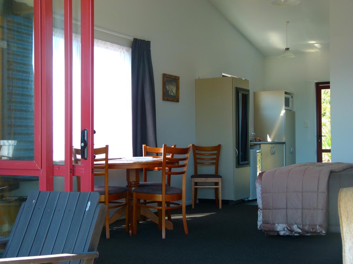 Beachview Motel Greymouth Exterior photo