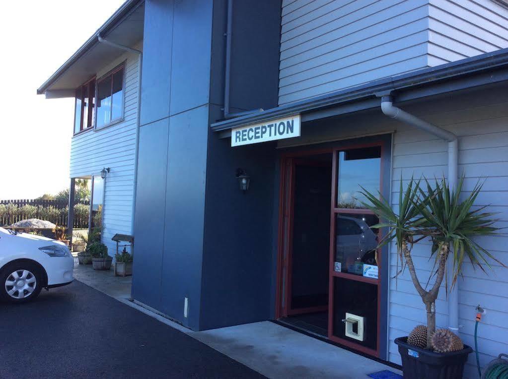 Beachview Motel Greymouth Exterior photo